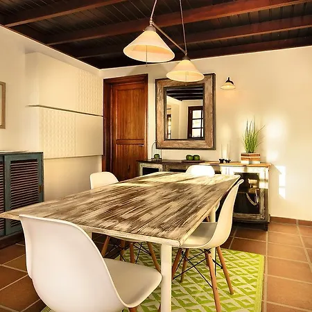 Holiday home Charcones